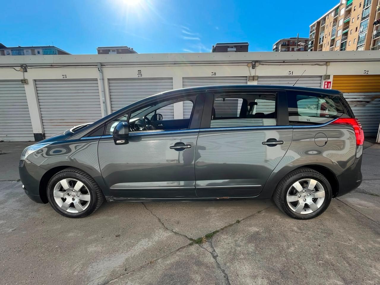 Peugeot 5008 1.6 VTi 120CV Tecno 7 POSTI