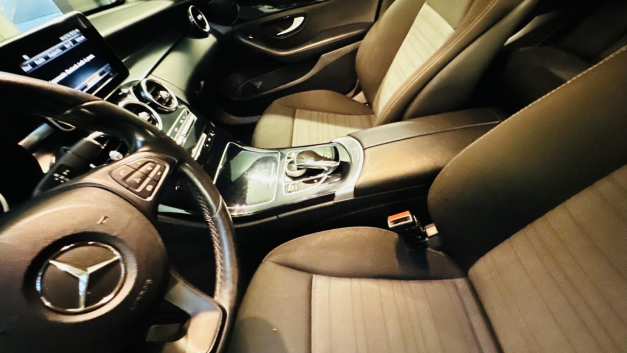 Mercedes-benz C 180 d Premium