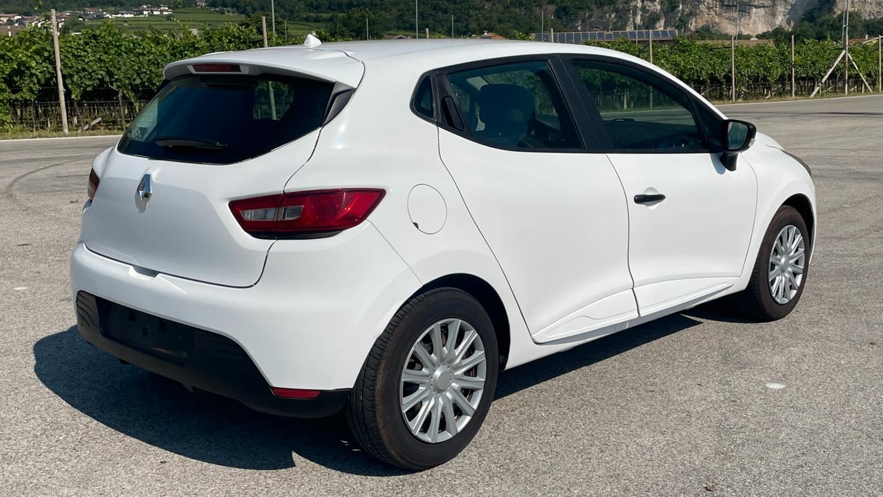 RENAULT CLIO 1.2 BENZINA 5 PORTE - 2016
