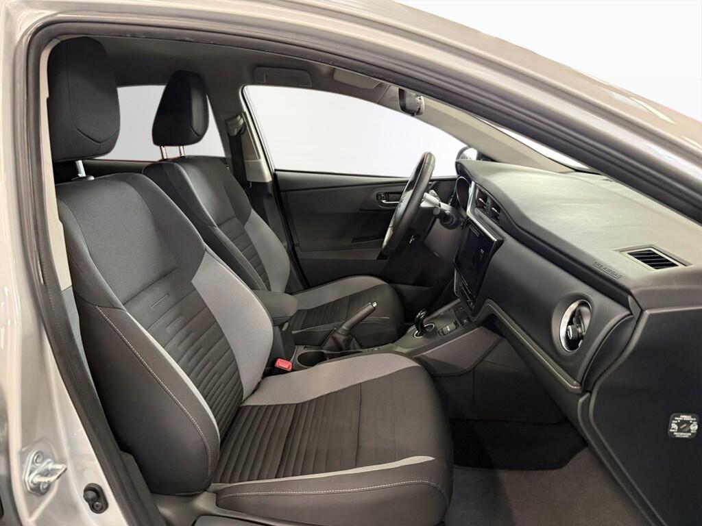 Toyota Auris 5 Porte 1.8 Hybrid Active CVT