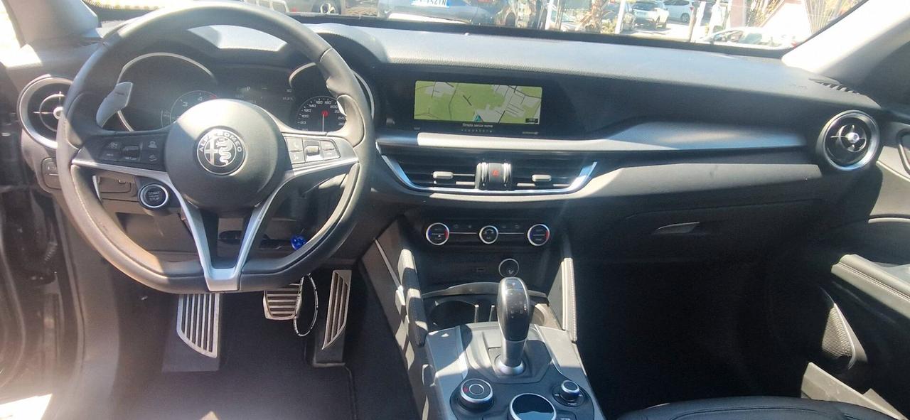 Alfa Romeo Stelvio 2.2 210 CV AT8 Q4 Executive 11/2019 ITALIANA