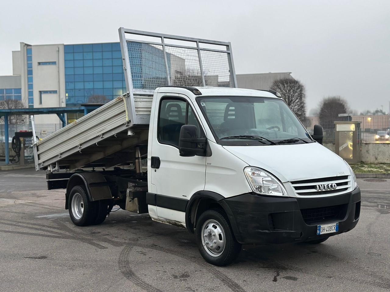 Iveco Dailly Ribalabile