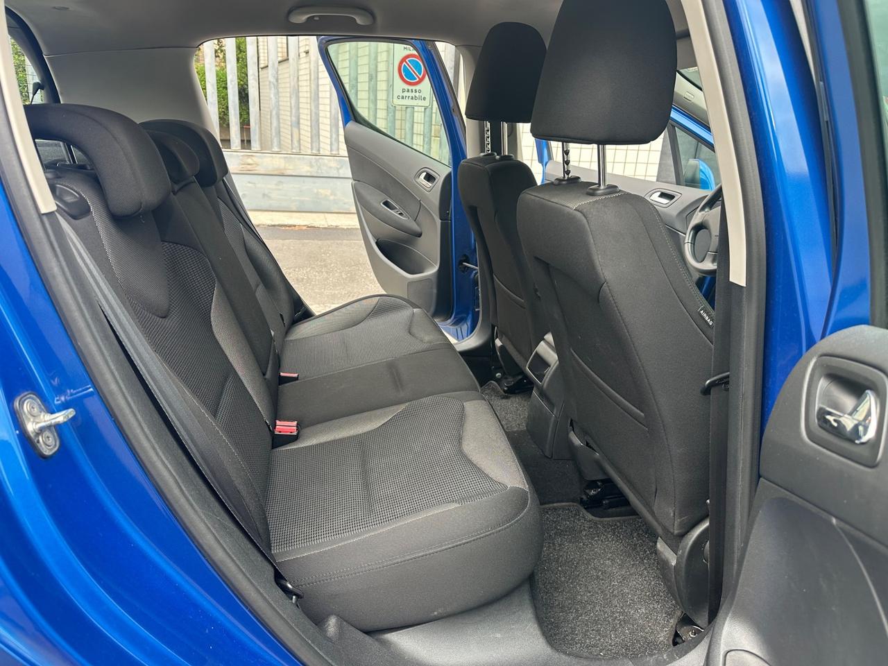 Peugeot 308 1.6 VTi 120CV 5p. Premium - ok neopatentati - euro 5
