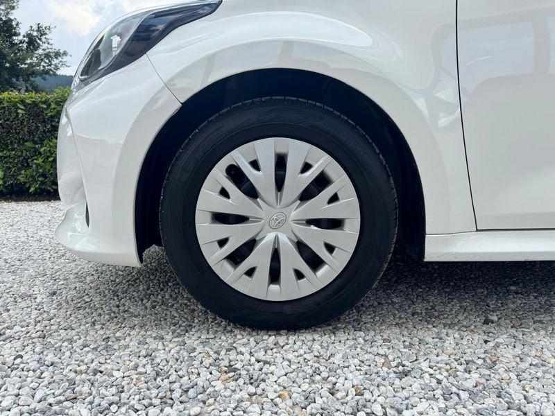 Toyota Yaris 1.0 VVT-i Benzina 72cv 5 porte Active