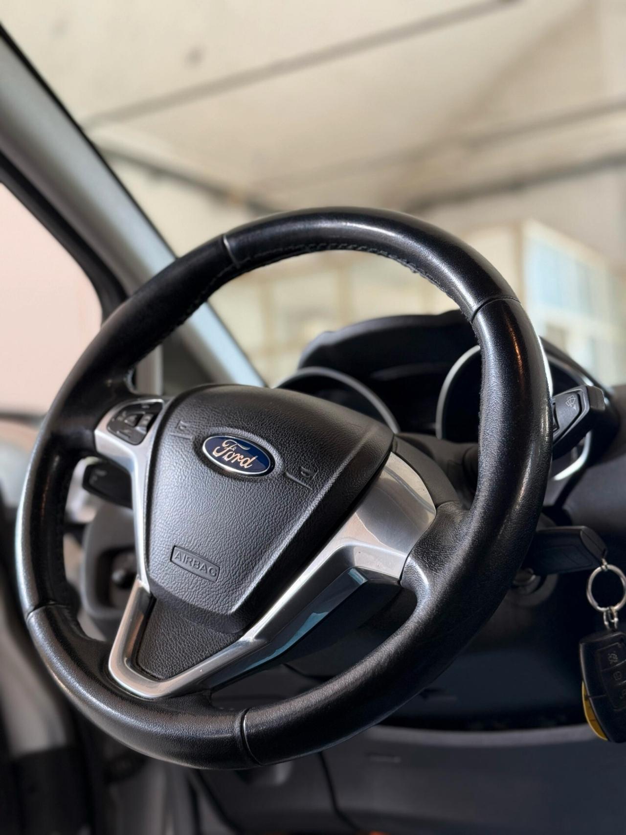 Ford Fiesta 1.4 5 porte Bz.- GPL