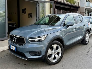 Volvo XC40 2.0 d3 150CV Momentum Pro Geartronic