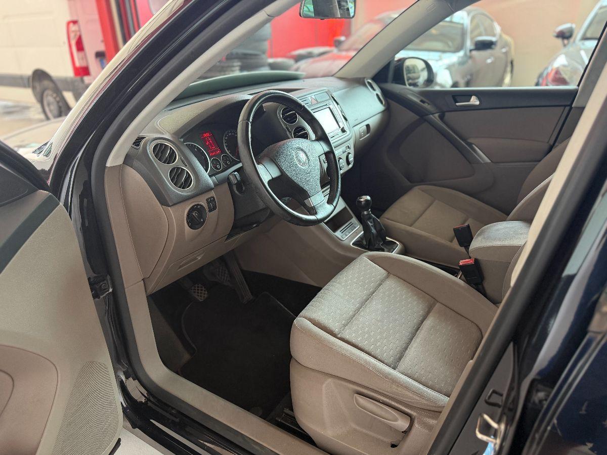 VOLKSWAGEN - Tiguan - 16V TDI DPF tip. Track & Field