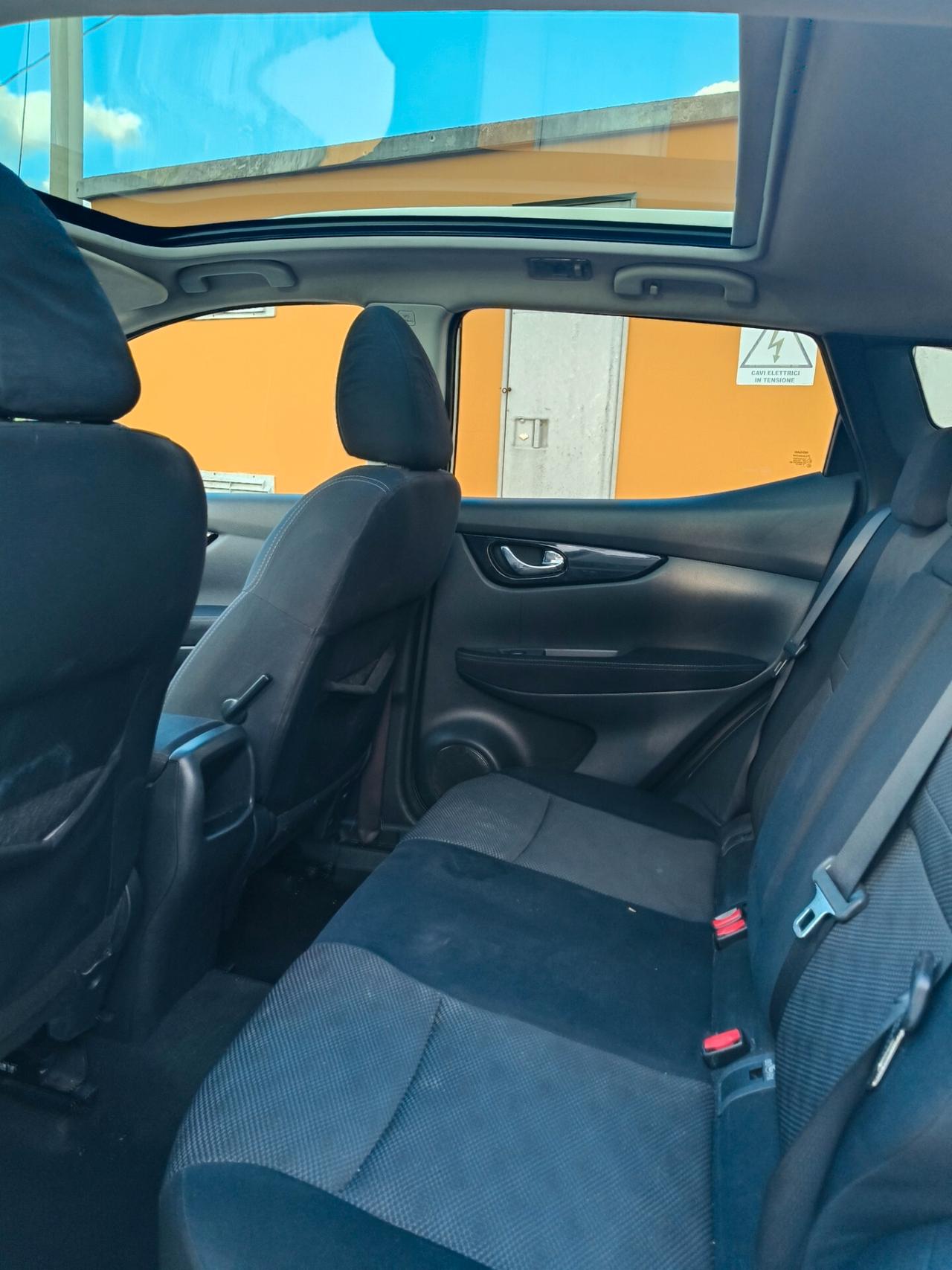 Nissan Qashqai 1.5 dCi Tekna