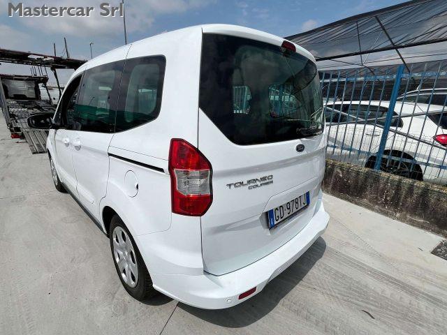 FORD Tourneo Courier 1.5 tdci 75cv PLUS Autovettura 5 posti - GD978TJ