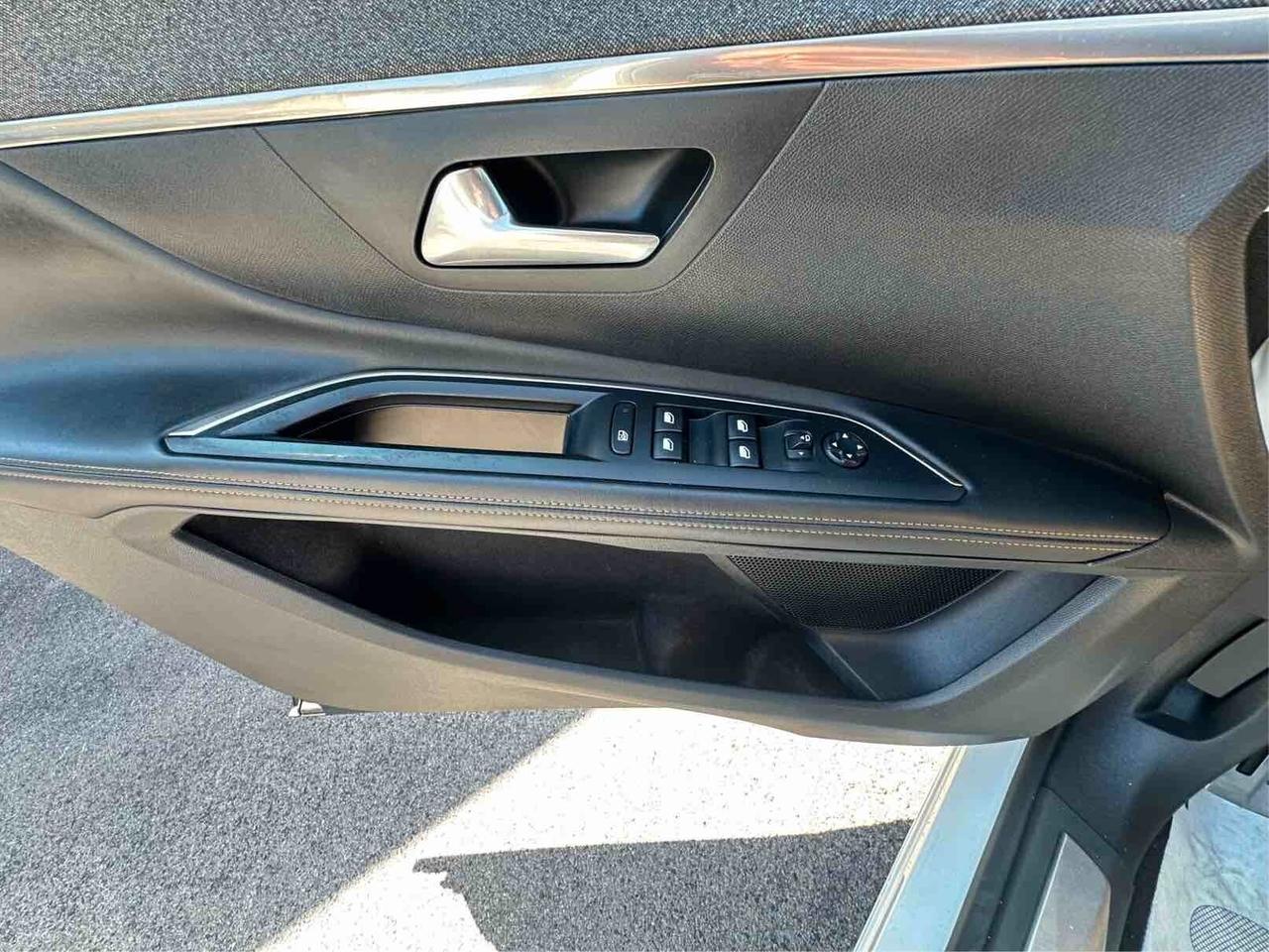 Peugeot 5008 BlueHDi 130 EAT 8 S&S GT Line
