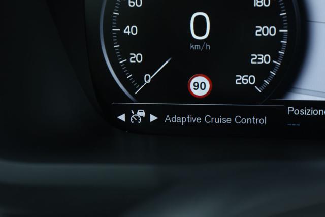 VOLVO XC90 B5 (d) AWD Geartronic 7 posti Inscription 4x4