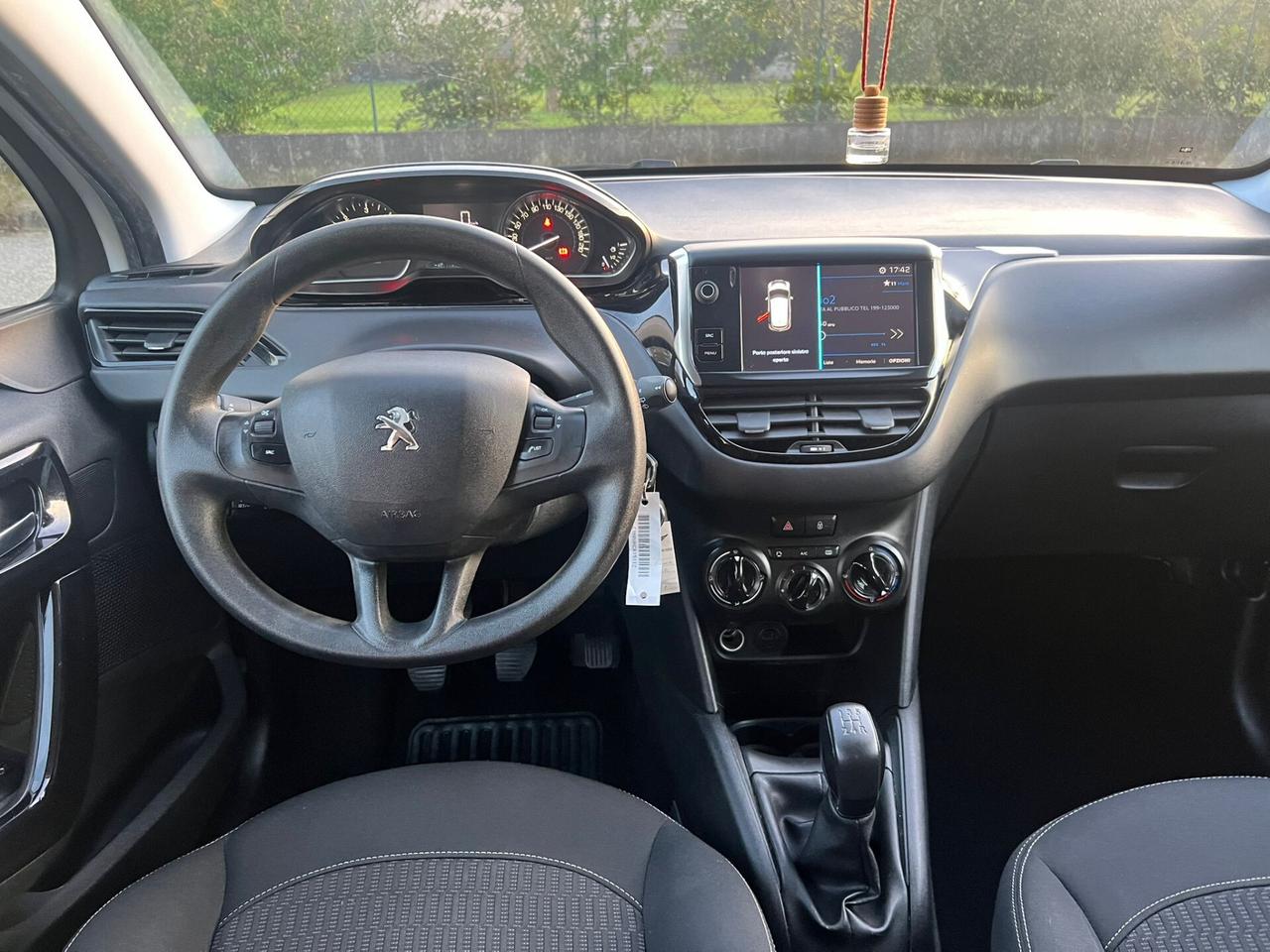 Peugeot 208 BlueHDi 75 S&S 5 porte Active Ok neopatentato