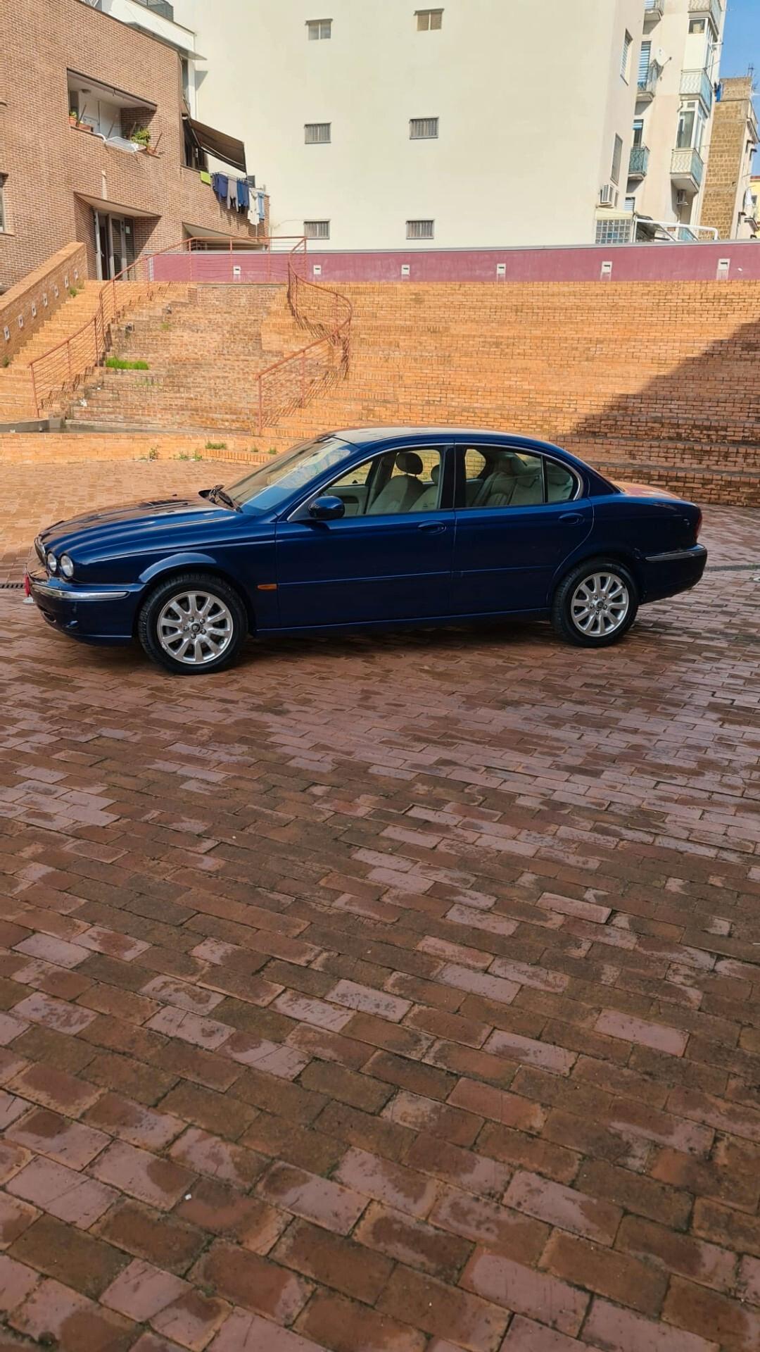 Jaguar X-Type 2.5 V6 24V cat Executive