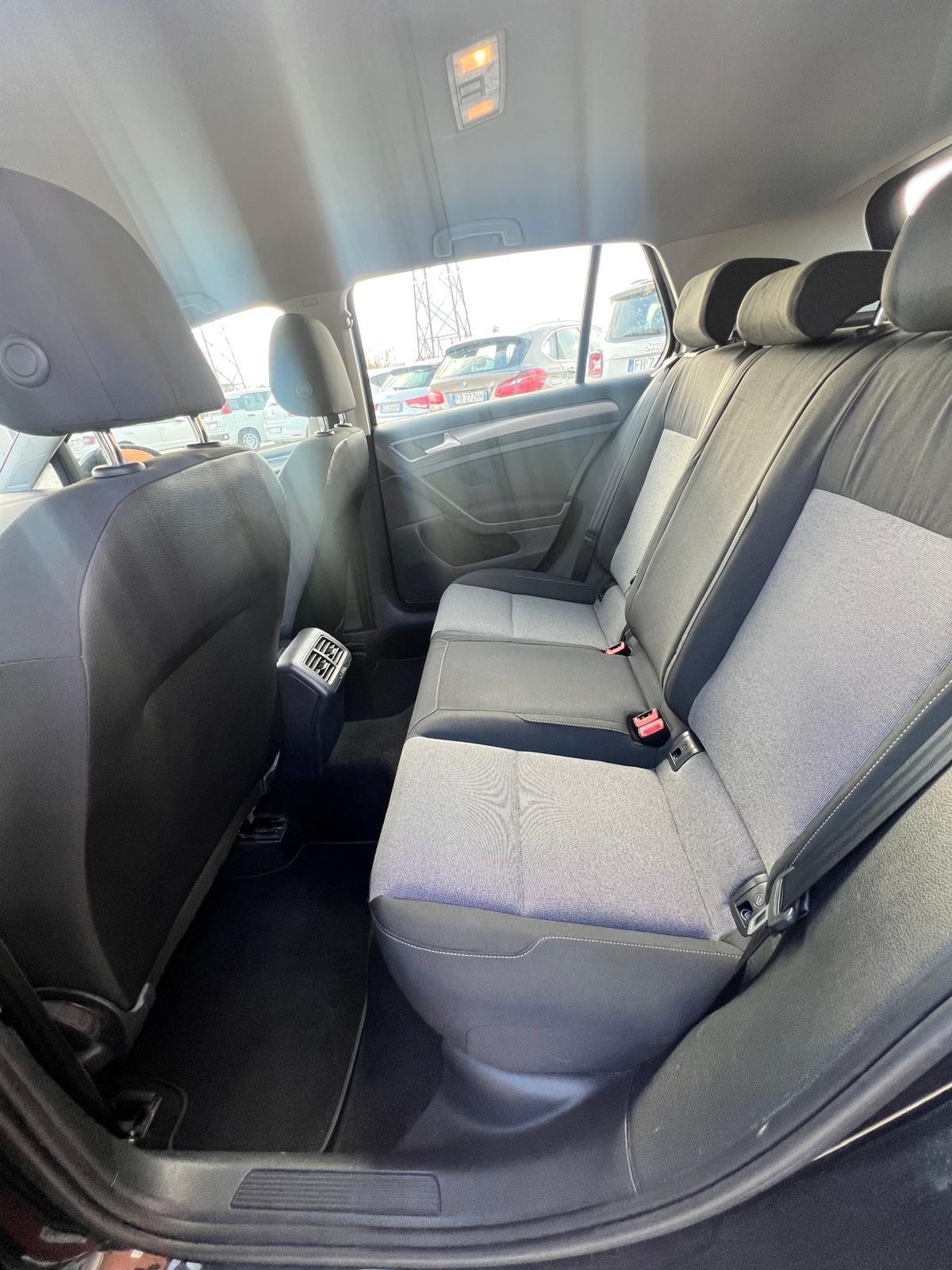 Volkswagen Golf Business 1.4 TGI 5p. Highline BlueMotion