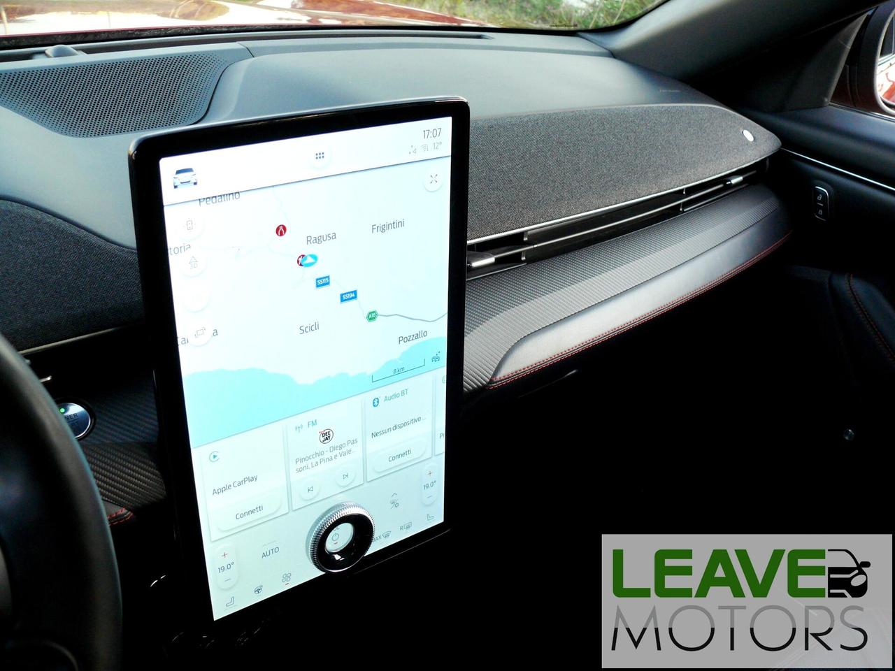 Ford Mustang Mach-E AWD 351 CV (M1483)