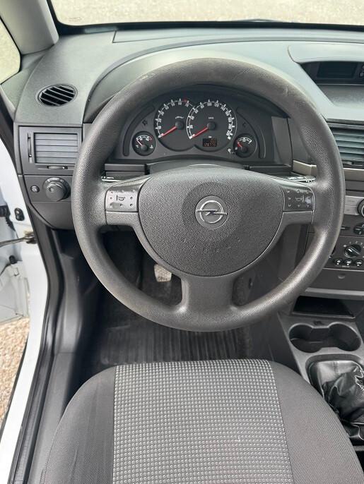 Opel Meriva serie 1.4 Benz 66 KW Cosmo