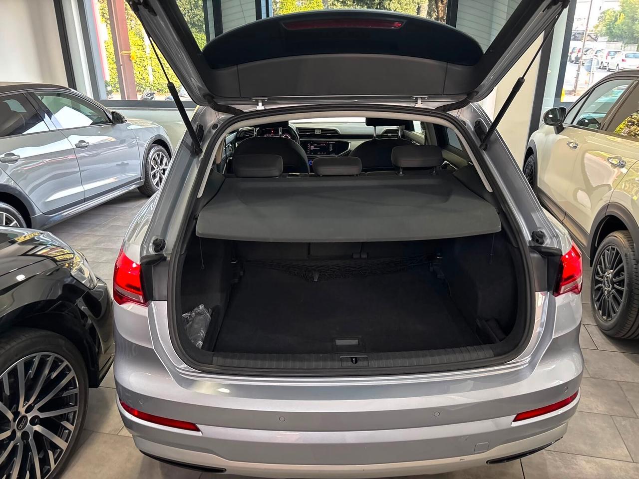 AUDI Q3 35TDI S-TRONIC BUSINESS ADVANCED