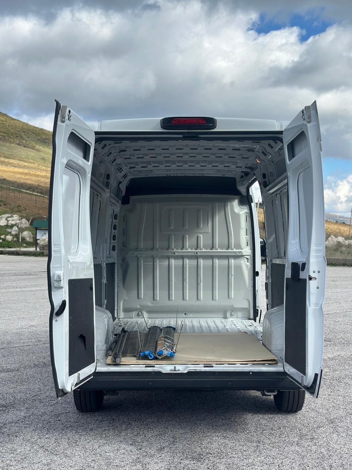 Citroen Jumper 30 BlueHDi 140 S&S PC-TN Furgone