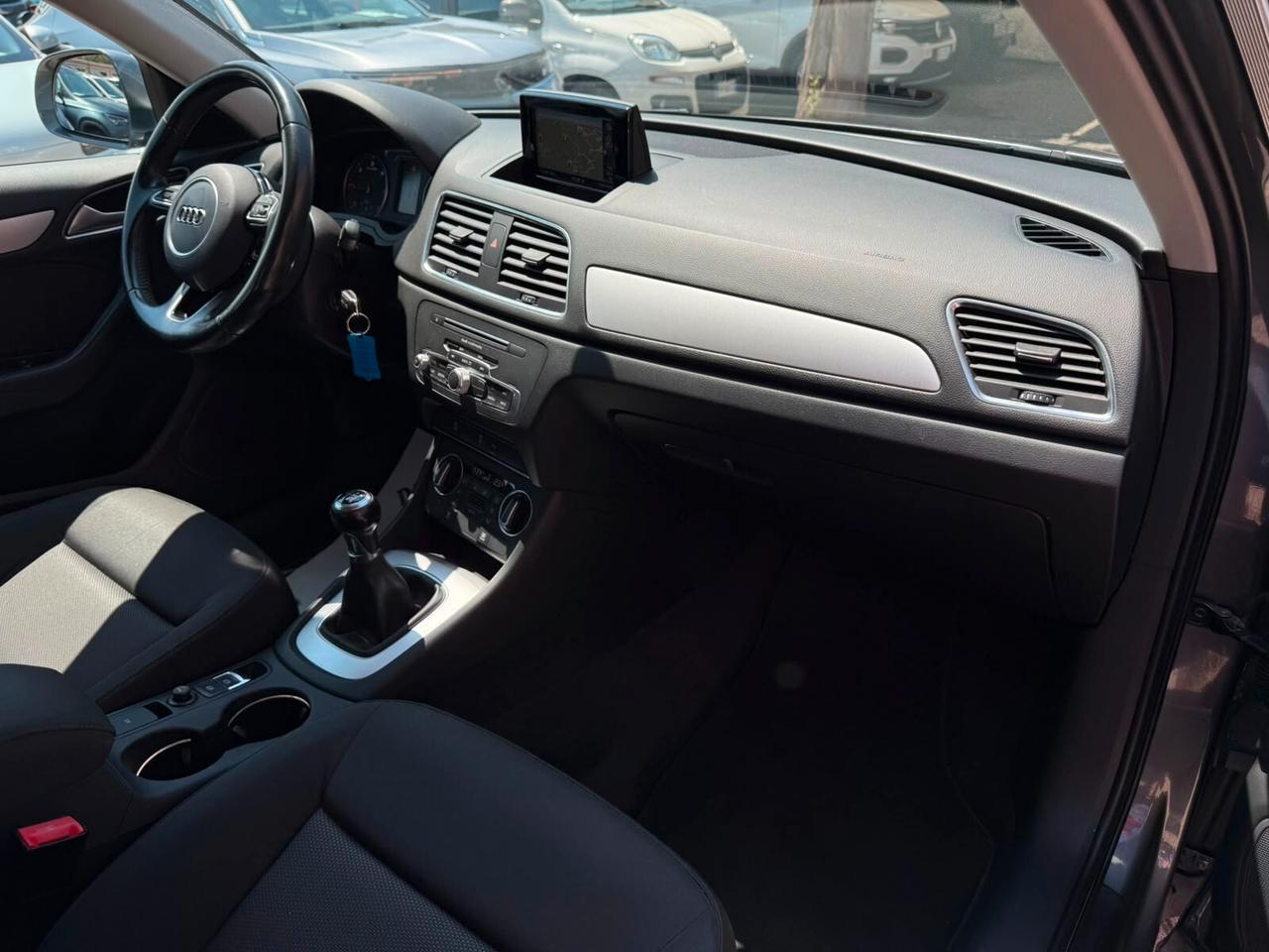 Audi Q3 2.0 TDI Business - 2017