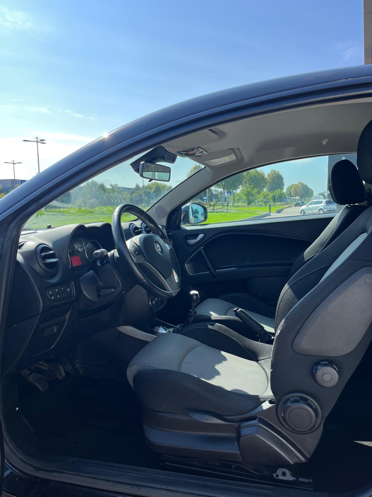 Alfa Romeo MiTo 1.4 78 CV Neopatentati
