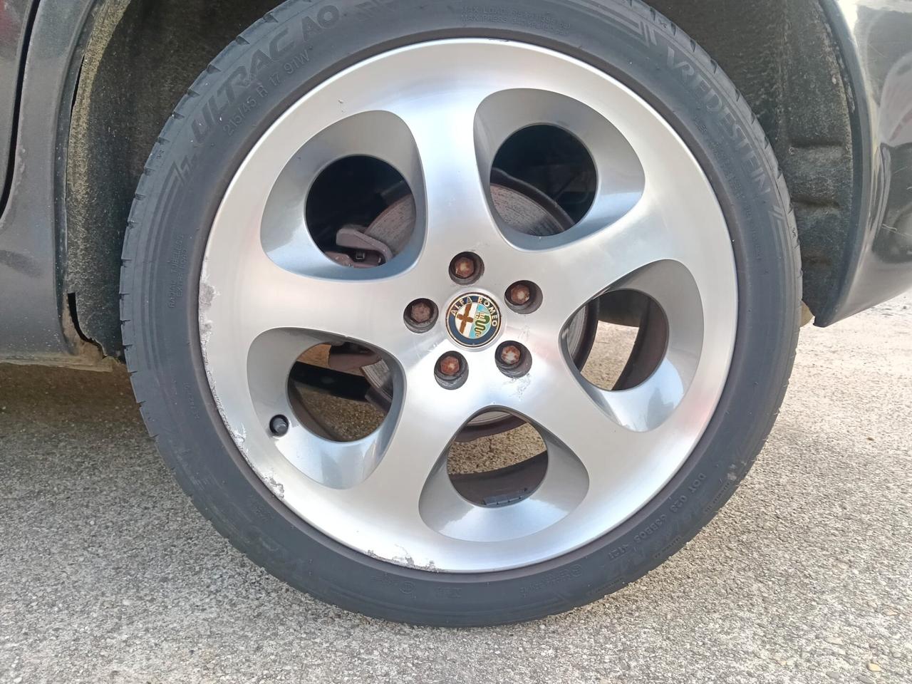 Alfa Romeo 147 1.9 JTD 16V cat 5 porte Distinctive