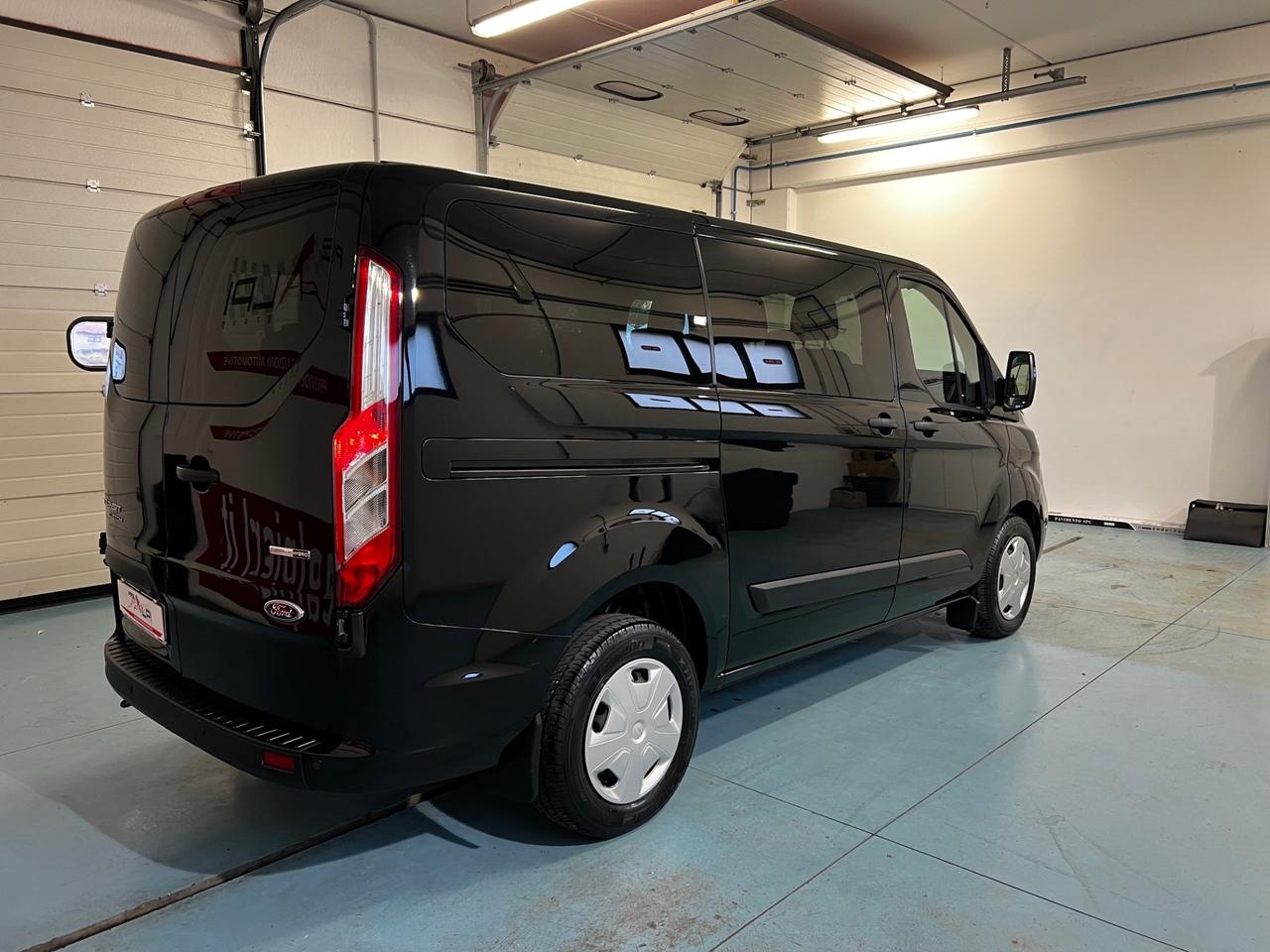 Ford Transit Custom 320 2.0 EcoBlue Hybrid 130 PC Combi Trend