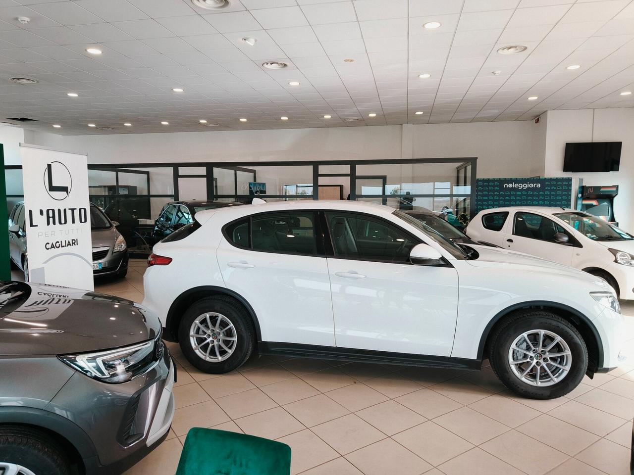 Alfa Romeo Stelvio 2.2 Turbodiesel 160 CV AT8 RWD Business
