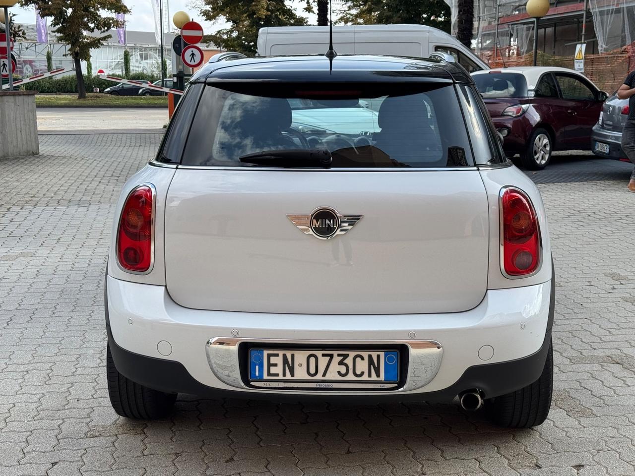 Mini Cooper Countryman Mini 1.6 One Countryman