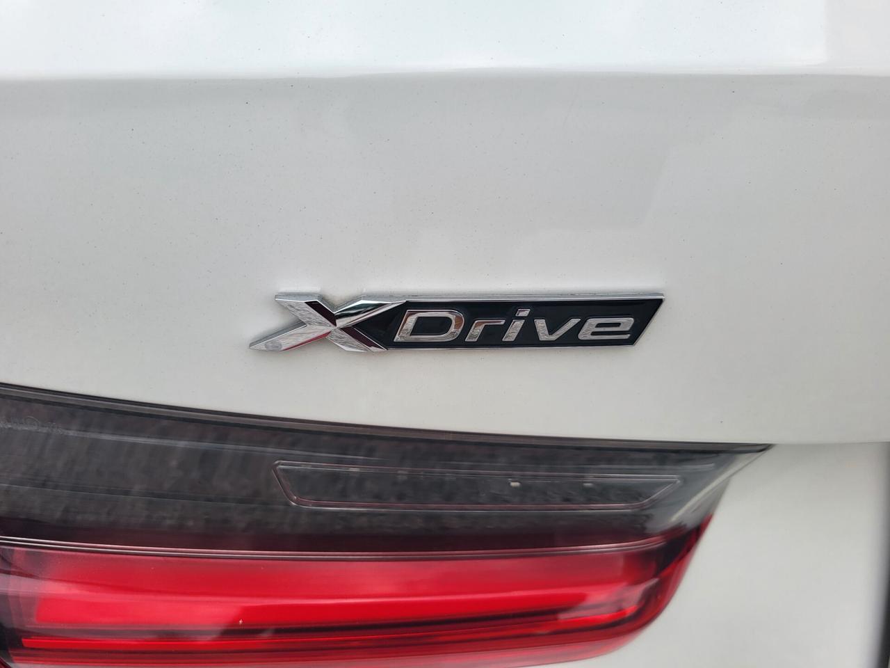 Bmw 318 320d xDrive Touring Msport