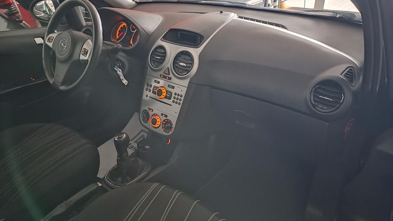 Opel Corsa 1.0 12V 3 porte Enjoy