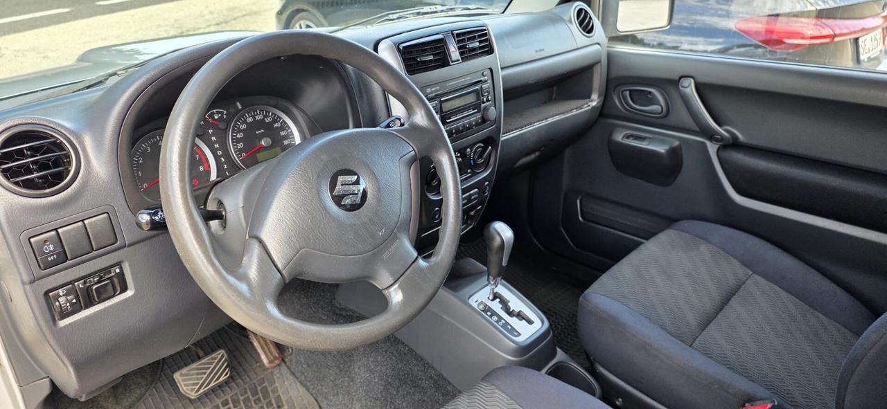 Suzuki Jimny 1.3 cambio automatico VALUTO PERMUTA