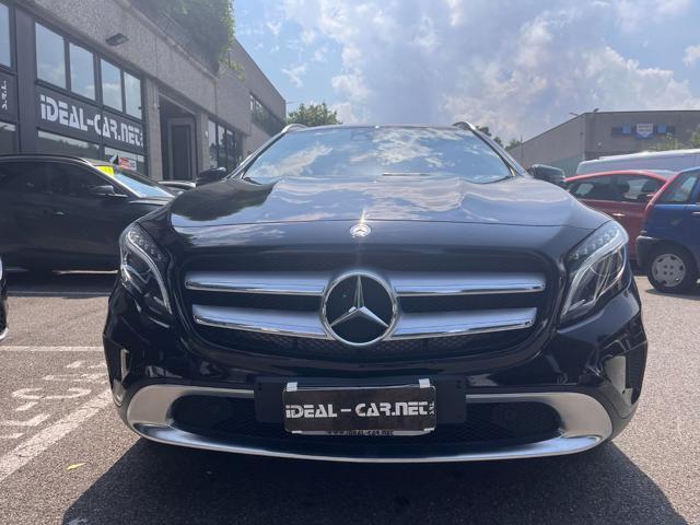 MERCEDES-BENZ GLA 180 Sport