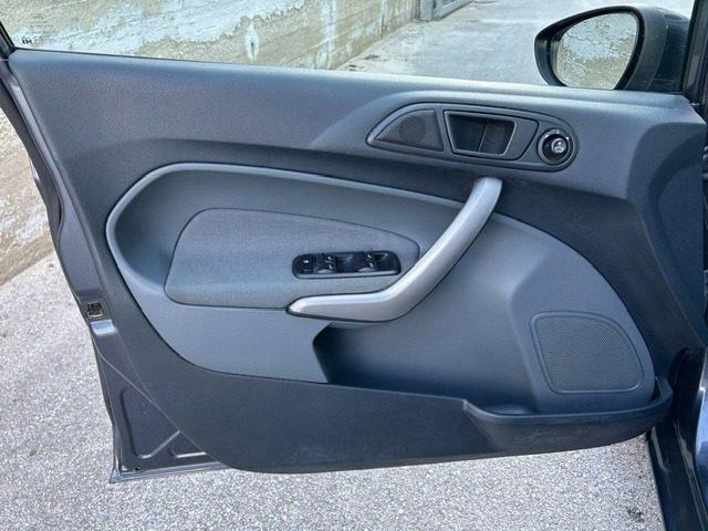 FORD Fiesta 1.4 5 porte BI-FUEL GPL "NEOPATENTATI"