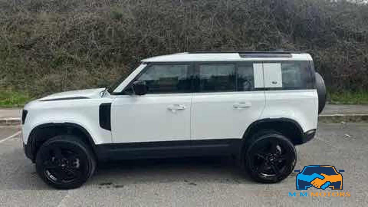 Land Rover Defender 110 3.0D I6 200 CV AWD Auto X-Dynamic SE