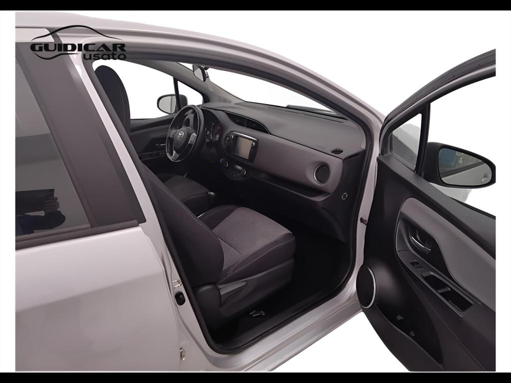 TOYOTA Yaris III 2015 - Yaris 5p 1.5h Active my16