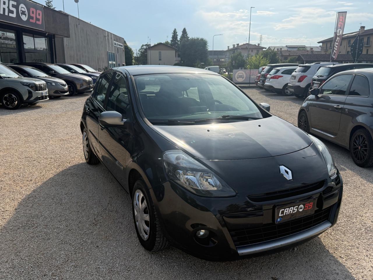 Renault Clio 1.2 16V 5 porte Dynamique