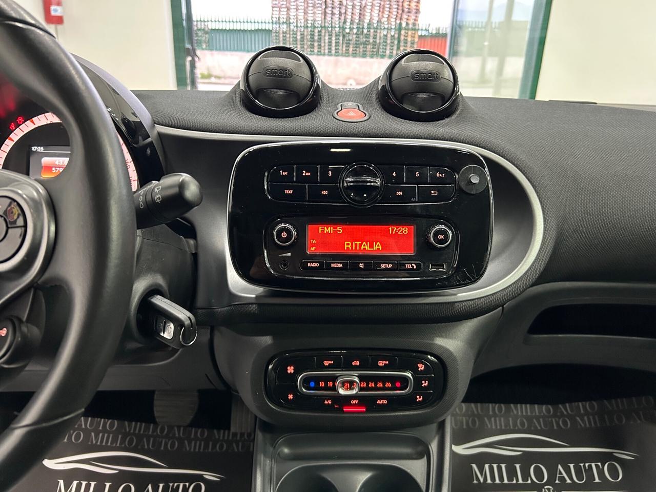 Smart ForTwo 1.0cc 71cv Passion Automatica