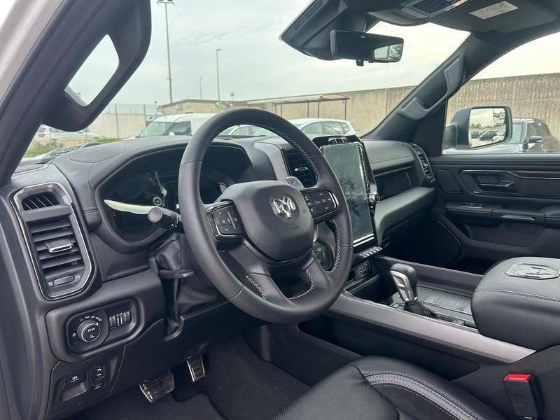 Dodge RAM 1500 REBEL GT