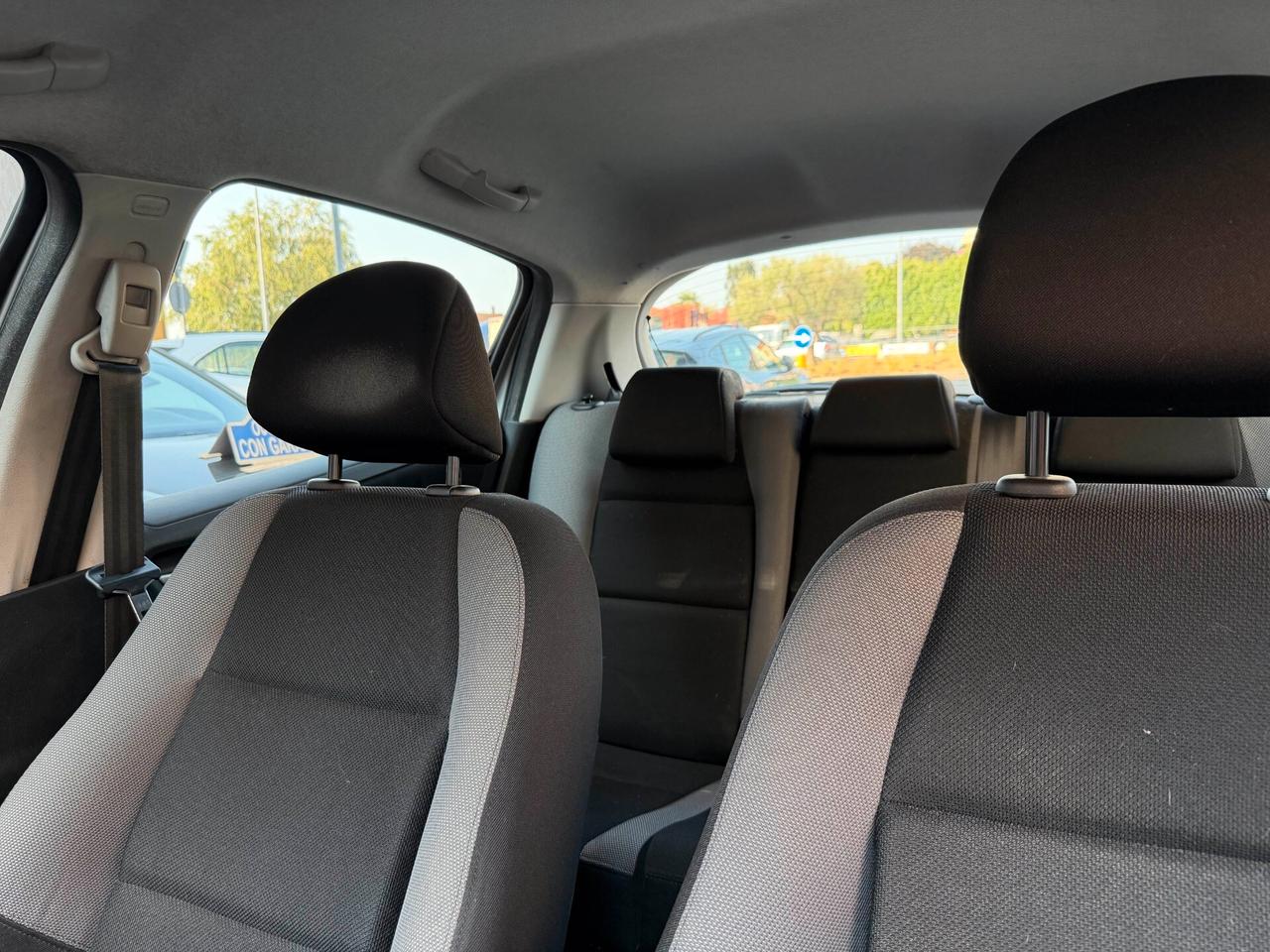 Peugeot 207 1.4 VTi 95CV 5p. NEOPATENTATI