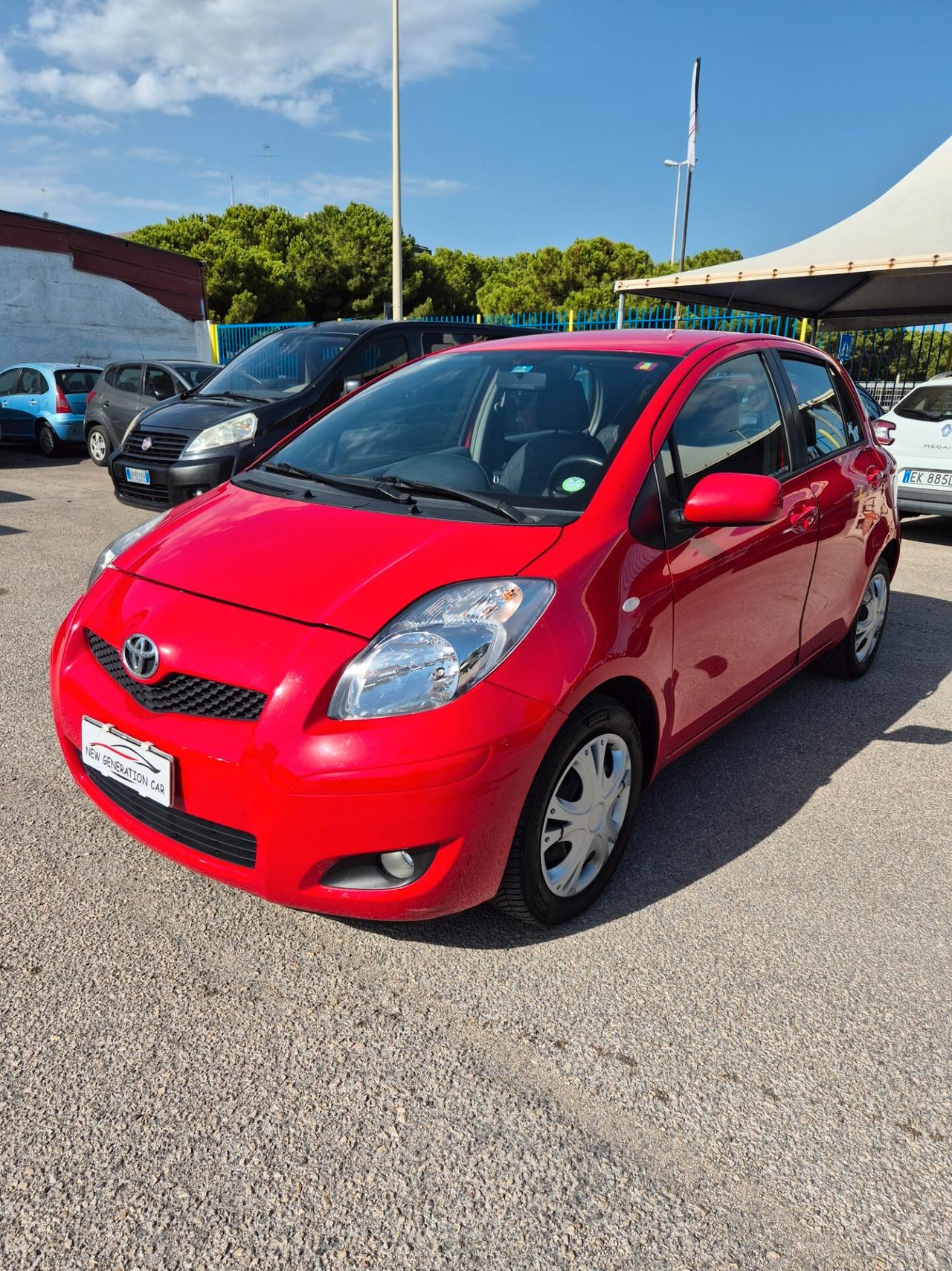 Toyota Yaris 1.3 5 porte Sol