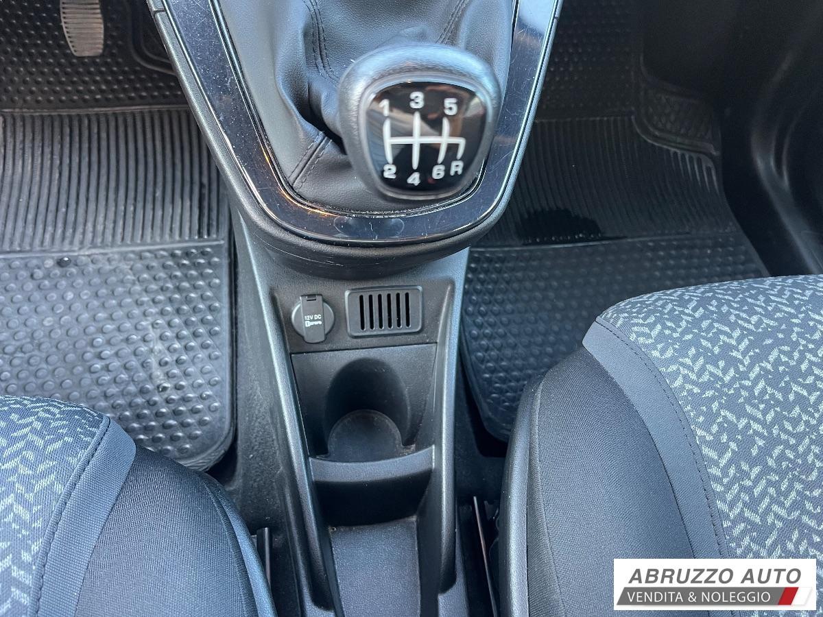 LANCIA - Ypsilon - 1.0 FireFly 5p. S&S Hybrid Oro