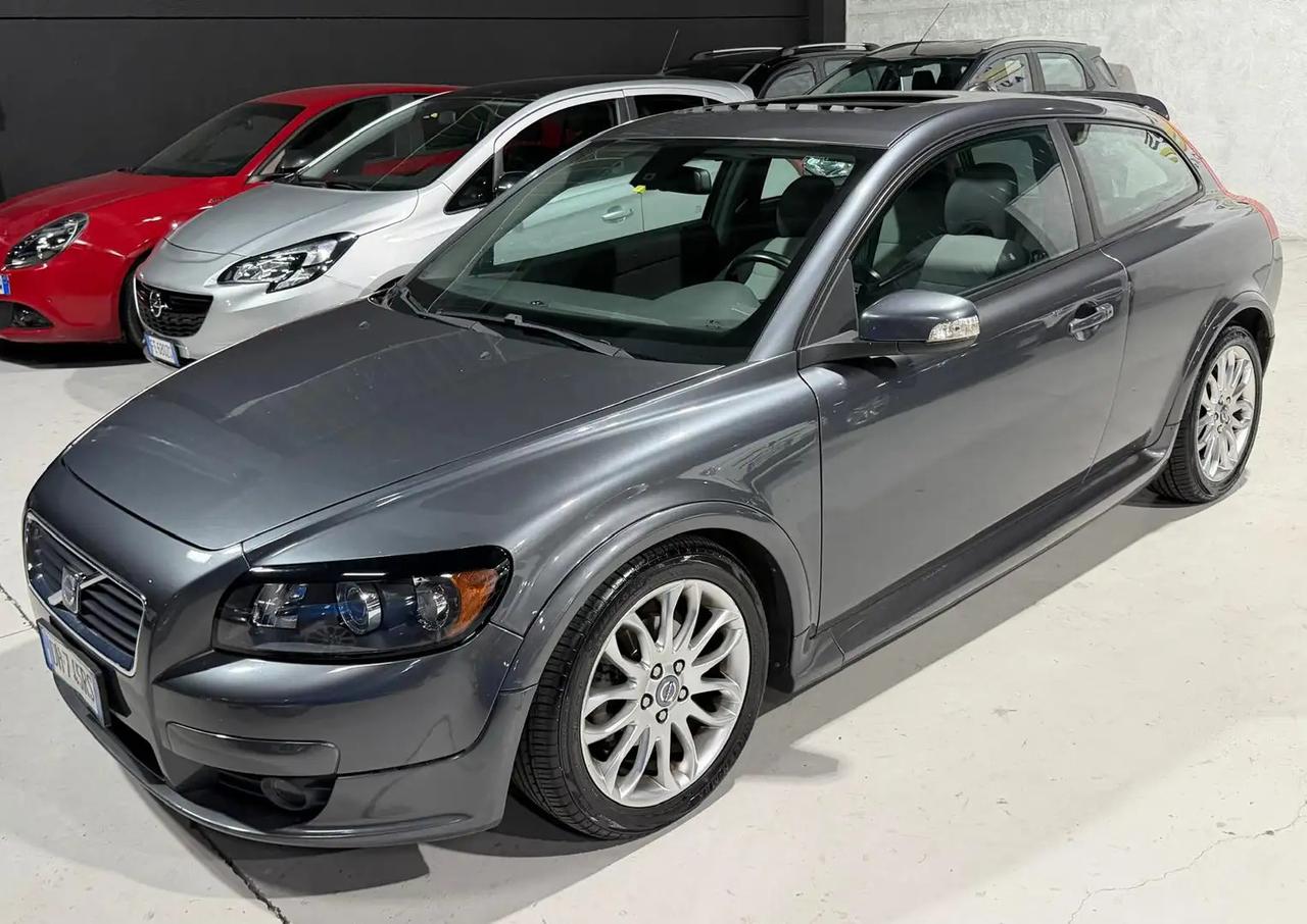 Volvo C30 2.0 Momentum 145cv