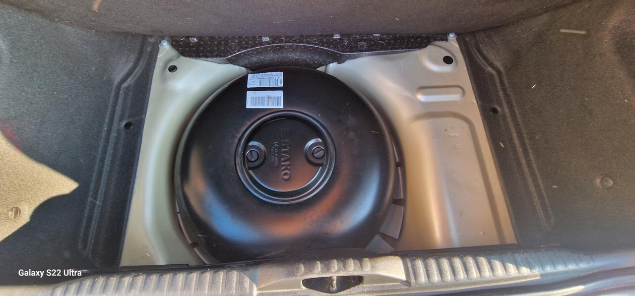 Citroen C3 PureTech 82 GPL Shine
