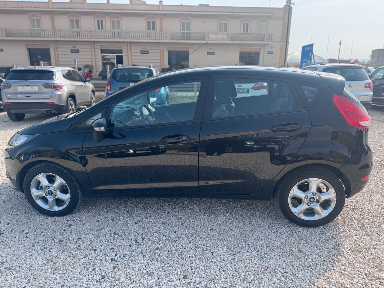 Ford Fiesta 1.4 TDCi 5p. Ghia