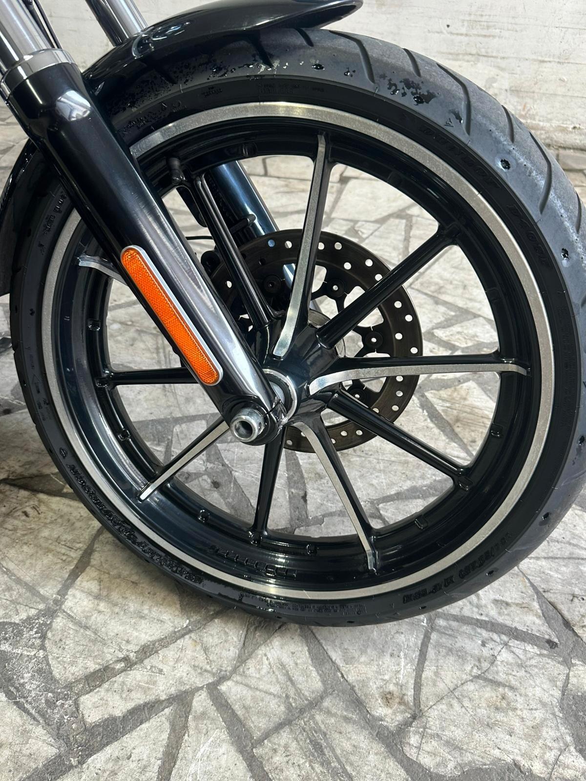 Harley-davidson Breakout 103