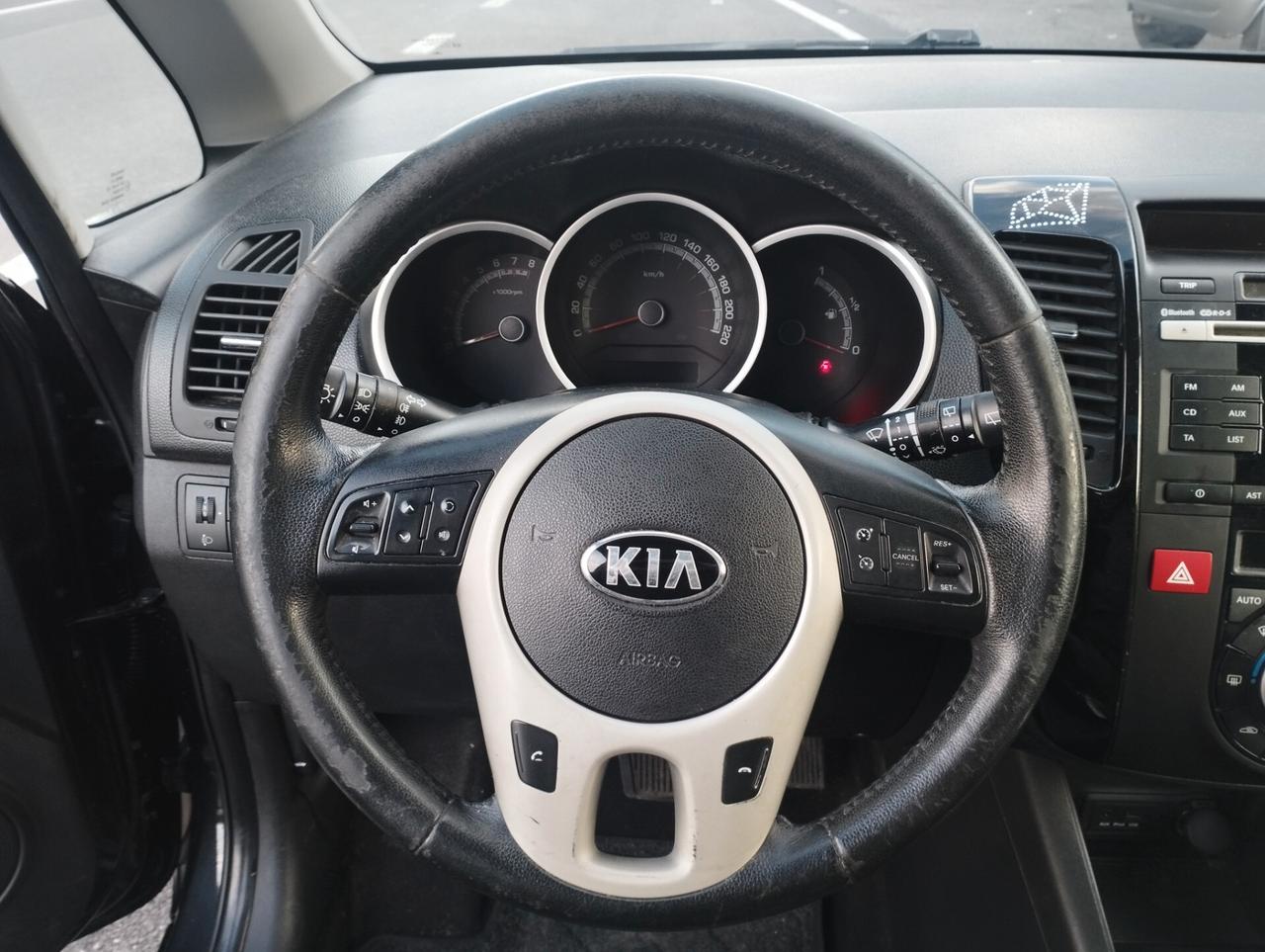 Kia Venga 1.6 CVVT Auto. Cool