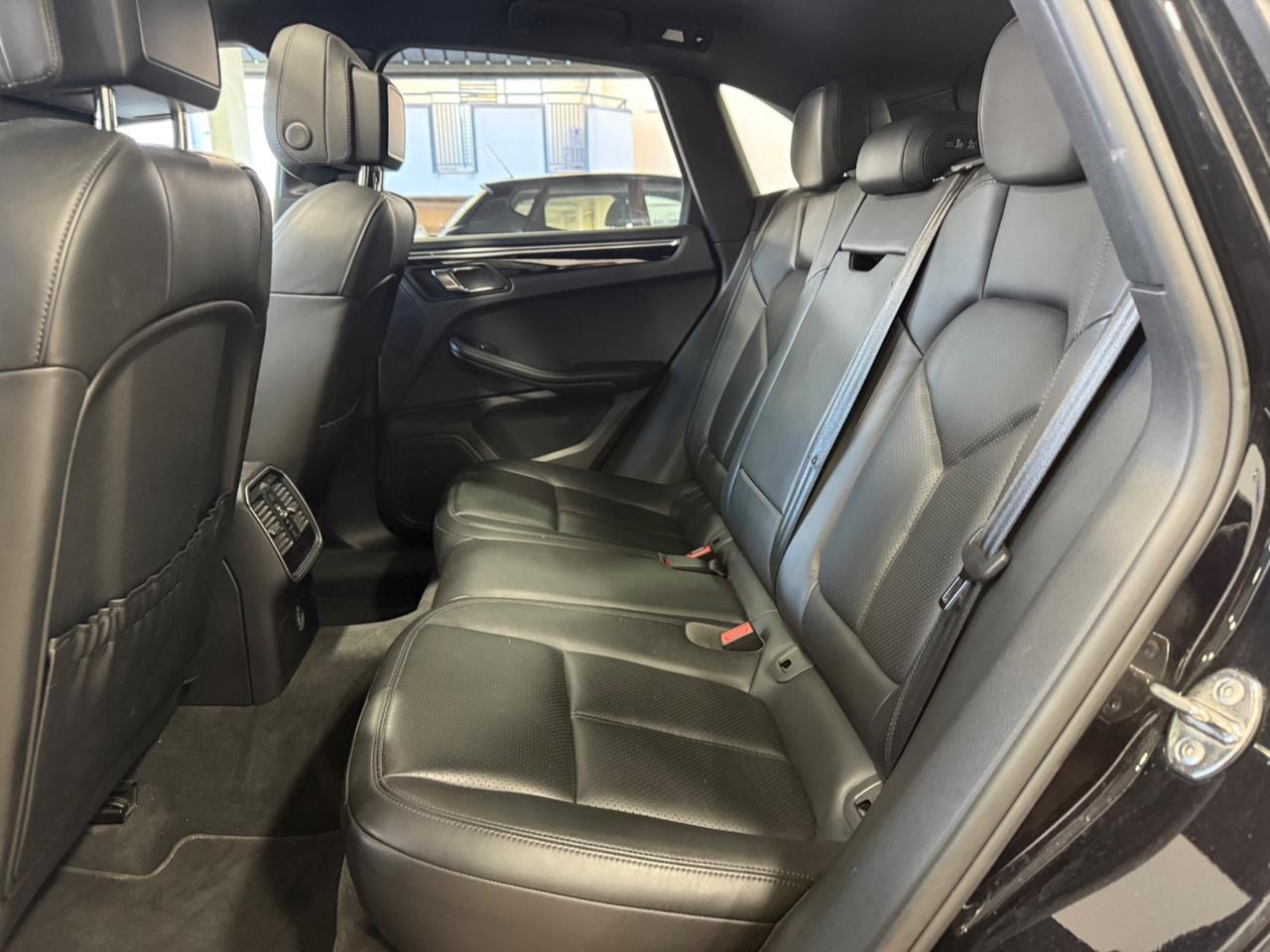 Porsche Macan 3.0 full optional