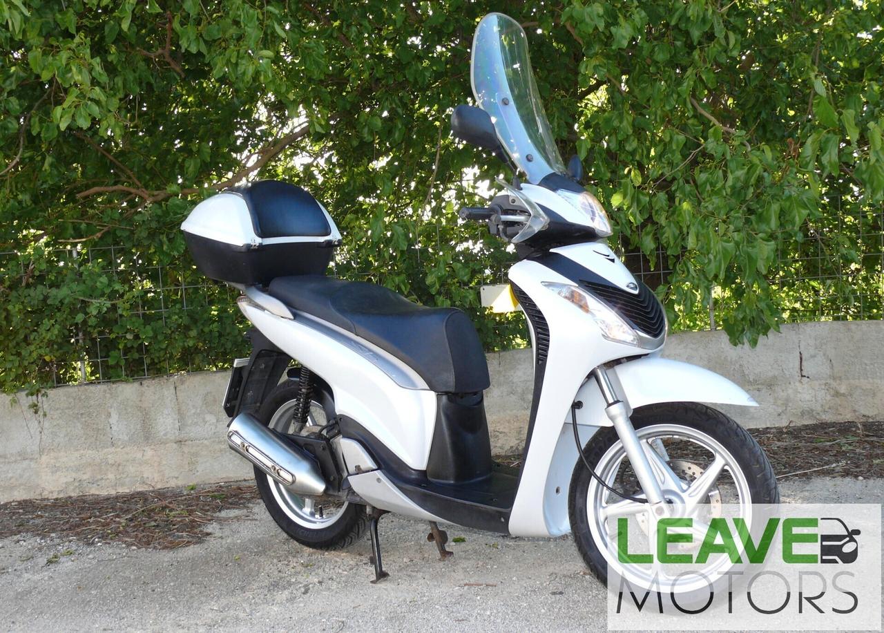 Honda SH 150 Scooter (M1434)