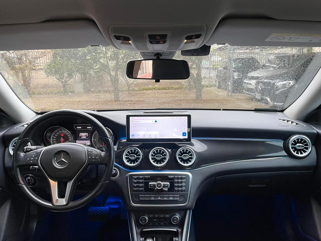 Mercedes-benz CLA200 AMG Premium
