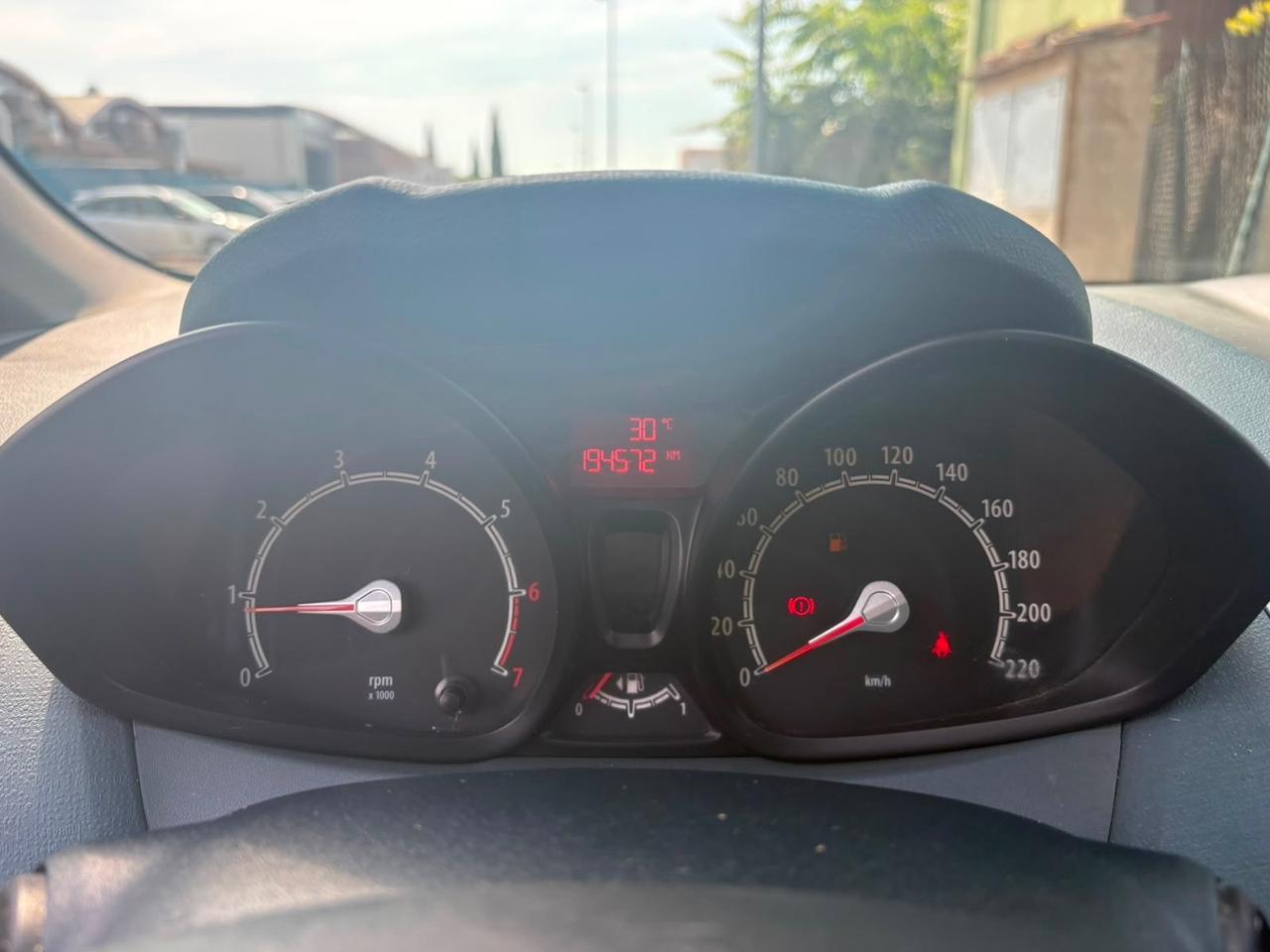 Ford Fiesta 1.4 5 porte BENZ- GPL Titanium 2010